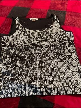 Peter Nygard Black and White Abstract Print Tank Top